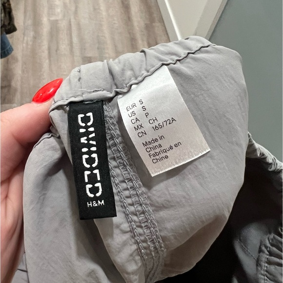 Light Grey Parachute Pants - Picture 4 of 5